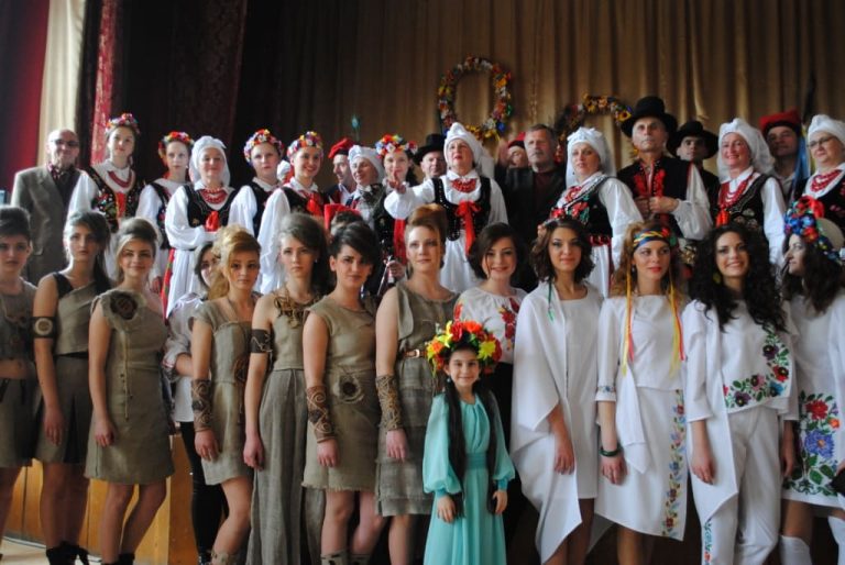 Детальніше про статтю Творча зустріч з представниками об’єднання професійних шкіл польського міста Андрихов