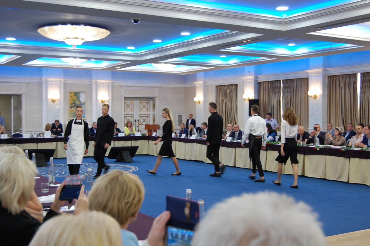 Детальніше про статтю Форум «Укрлегпром: промисловий діалог уряду з підприємствами легкої промисловості»