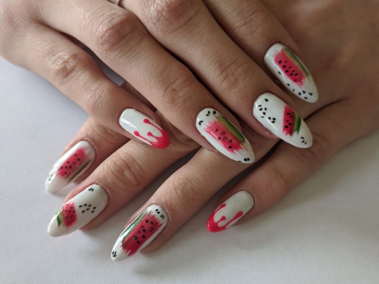 Детальніше про статтю Захист кваліфікаційних робіт учнів з професії манікюрник