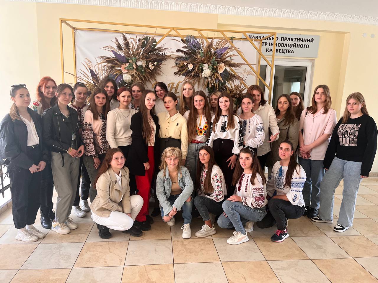 Детальніше про статтю Кваліфікаційна поетапна атестація з професії “Флорист”