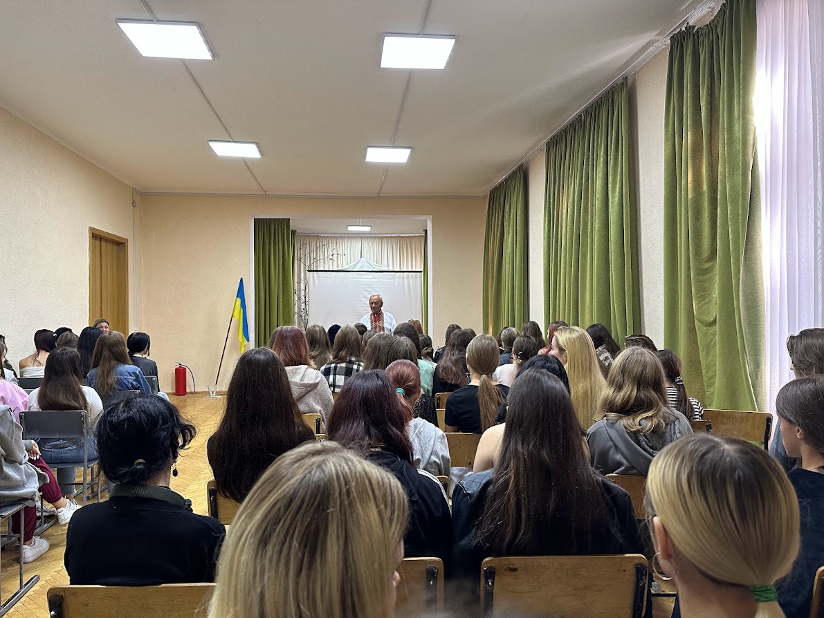 Детальніше про статтю Днь Захисників і Захисниць України