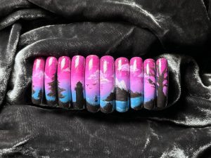 дизайн на типсах створили учні першого курсу з професії манікюрник