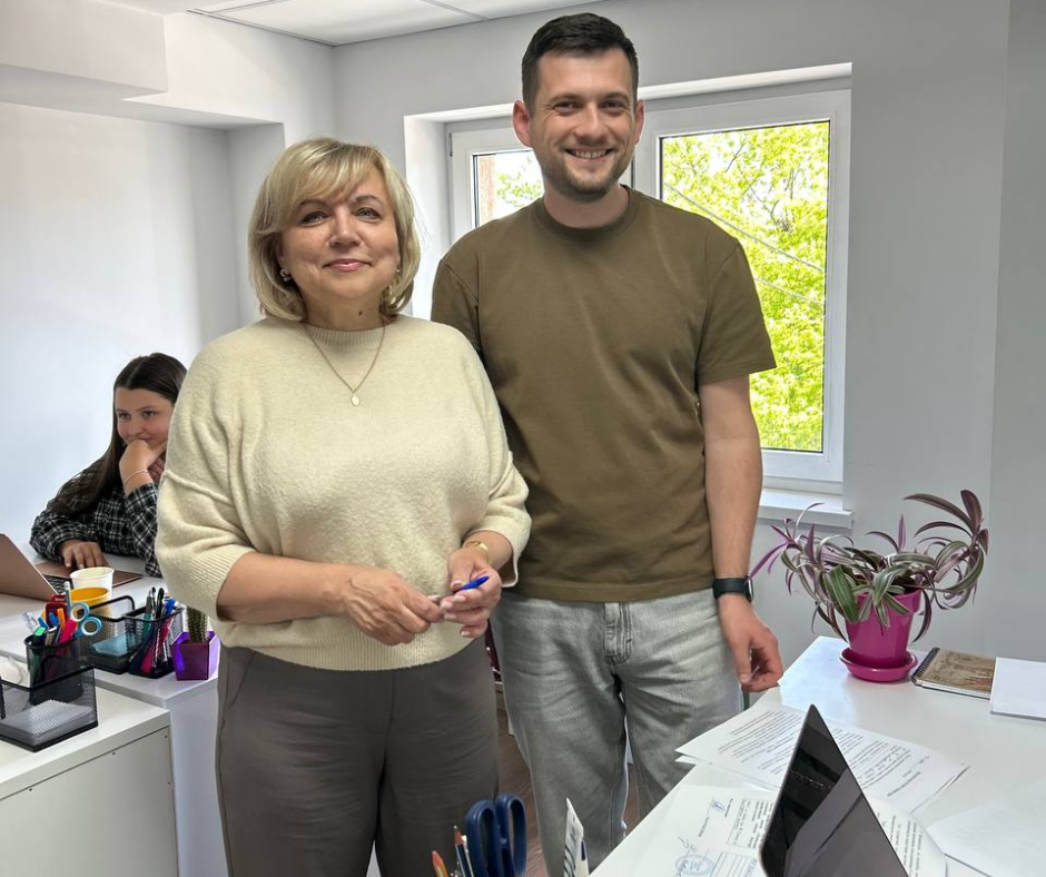 Детальніше про статтю Львівський коледж індустрії краси та моди та бренд WONÁ Concept продовжили партнерство
